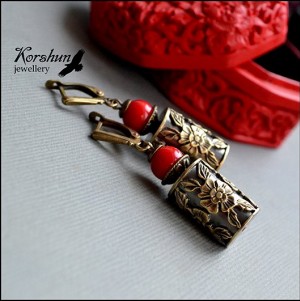 Серьги Красный цветок