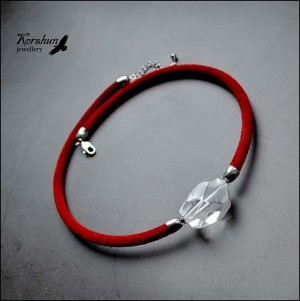 Колье Гостья из будущего