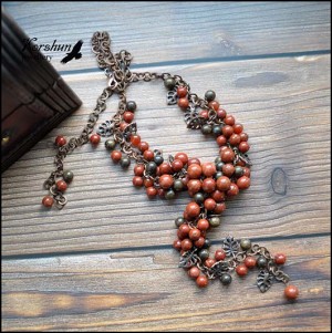 Колье-галстук Ягодник