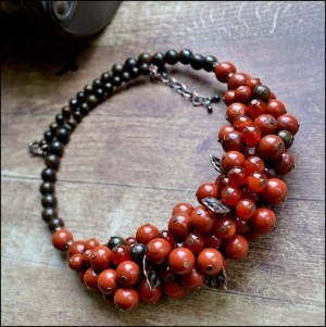 Колье Ягодник