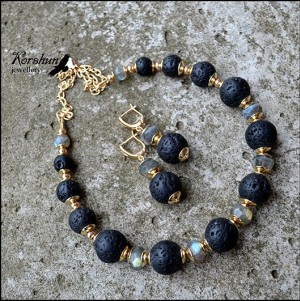 Колье Солнечная ночь 