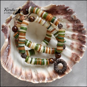 Бусы и колье с кораллом